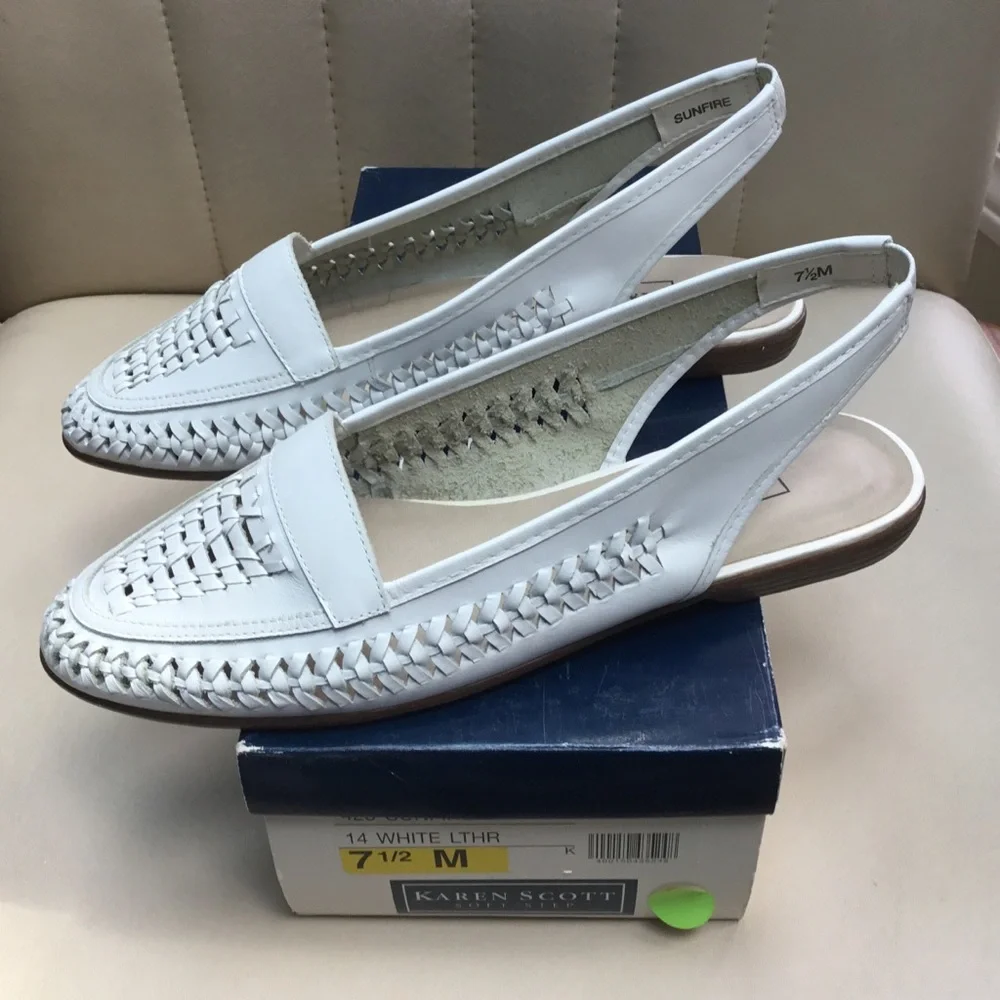White Woven Leather Soft Step Flat Shoes by Karen Scott - Size 7.5 -  NIB